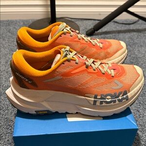 Hoka Mafate X Women’s Size 8.5M